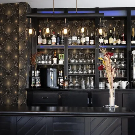 维尔弗洛姆伊酒店 酒店 4*