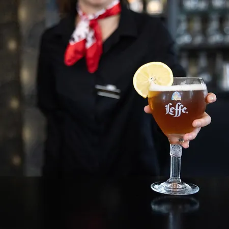 维尔弗洛姆伊酒店 4* 圣马洛